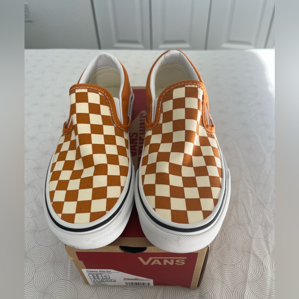 Used Once - Vans Classic Slip On Size 5 Men / 6.5 Women Yellow Checkerboard